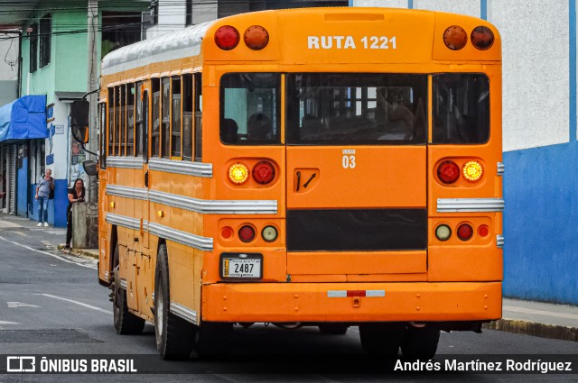 Transportes López 03 na cidade de Alajuela, Alajuela, Costa Rica, por Andrés Martínez Rodríguez. Número da foto: #13230129.