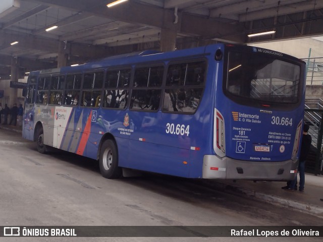 Empresa de Ônibus Vila Galvão 30.664 na cidade de São Paulo, São Paulo, Brasil, por Rafael Lopes de Oliveira. Número da foto: #13187087.