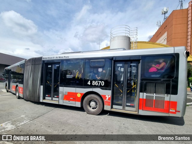 Express Transportes Urbanos Ltda 4 8670 na cidade de São Paulo, São Paulo, Brasil, por Brenno Santos. Número da foto: #13184291.