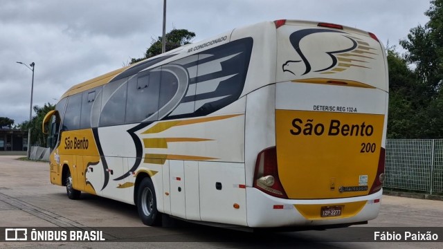 Expresso São Bento 200 na cidade de Curitiba, Paraná, Brasil, por Fábio Paixão. Número da foto: #13184347.