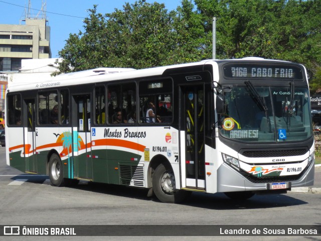 Viação Montes Brancos RJ 196.011 na cidade de Cabo Frio, Rio de Janeiro, Brasil, por Leandro de Sousa Barbosa. Número da foto: #13184210.