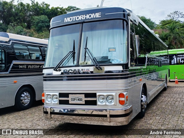 Motorhomes 1400 na cidade de Campinas, São Paulo, Brasil, por André Fermino . Número da foto: #13187052.