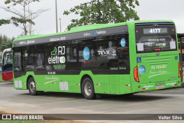 Transportes Santo Antônio RJ 161.301 na cidade de Rio de Janeiro, Rio de Janeiro, Brasil, por Valter Silva. Número da foto: #13185641.