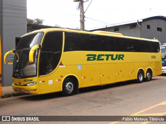 Betur - Boa Esperança Turismo 5108 na cidade de Três Corações, Minas Gerais, Brasil, por Fábio Mateus Tibúrcio. Número da foto: #13185795.
