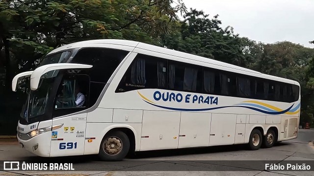 Viação Ouro e Prata 691 na cidade de São Paulo, São Paulo, Brasil, por Fábio Paixão. Número da foto: #13186494.