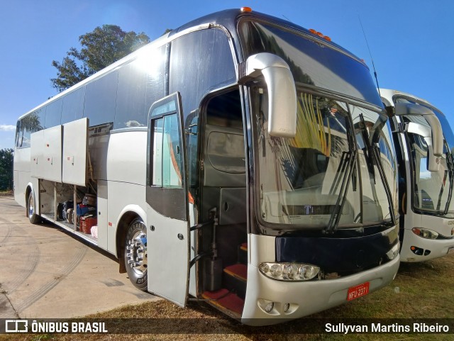 Ônibus Particulares 2371 na cidade de Anápolis, Goiás, Brasil, por Sullyvan Martins Ribeiro. Número da foto: #13186779.