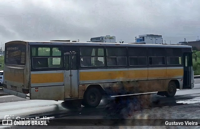 Ônibus Particulares 0436 na cidade de Nossa Senhora da Glória, Sergipe, Brasil, por Gustavo Vieira. Número da foto: #13184451.