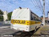 Escolares 0501 na cidade de Porto Alegre, Rio Grande do Sul, Brasil, por Gabriel Cafruni. Número da foto: #:id.