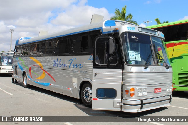 Wilson Tur 9005 na cidade de Barueri, São Paulo, Brasil, por Douglas Célio Brandao. Número da foto: #13234826.