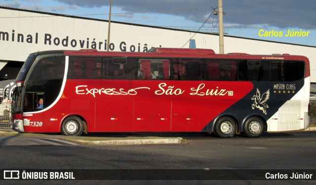 Expresso São Luiz 7320 na cidade de Goiânia, Goiás, Brasil, por Carlos Júnior. Número da foto: #13234127.