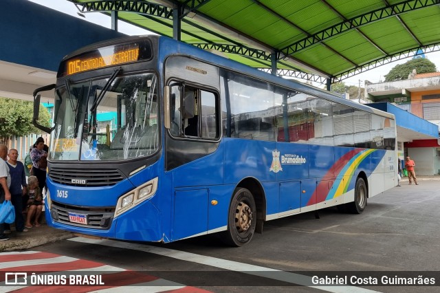 CAF Transportes 1615 na cidade de Brumadinho, Minas Gerais, Brasil, por Gabriel Costa Guimarães. Número da foto: #13232144.