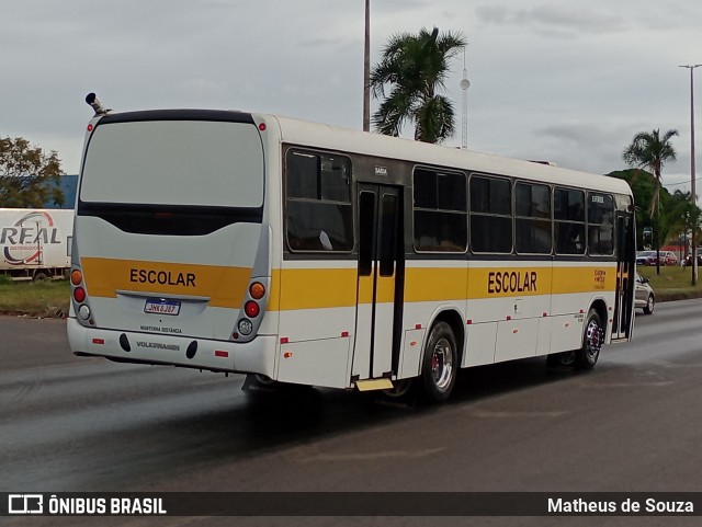Escolares 8J87 na cidade de Valparaíso de Goiás, Goiás, Brasil, por Matheus de Souza. Número da foto: #13232668.