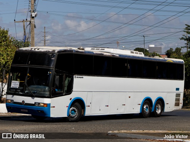 Ônibus Particulares 8029 na cidade de Teresina, Piauí, Brasil, por João Victor. Número da foto: #13234092.