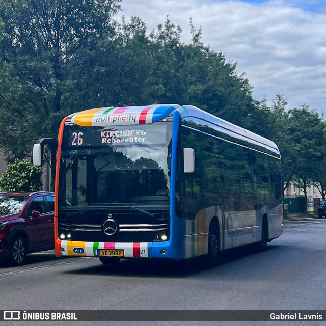 AVL - Autobus de la ville de Luxembourg 621 na cidade de Luxembourg, Luxembourg, Luxembourg, Luxemburgo, por Gabriel Lavnis. Número da foto: #13232254.