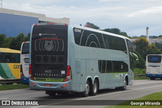 Viação Garcia 8632 na cidade de Santa Isabel, São Paulo, Brasil, por George Miranda. Número da foto: #13233626.