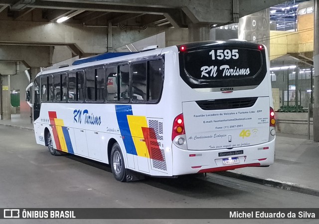 RN Turismo 1595 na cidade de São Paulo, São Paulo, Brasil, por Michel Eduardo da Silva. Número da foto: #13234087.