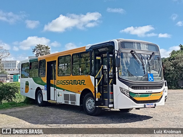 Viação Bassamar 233 na cidade de Juiz de Fora, Minas Gerais, Brasil, por Luiz Krolman. Número da foto: #13234293.