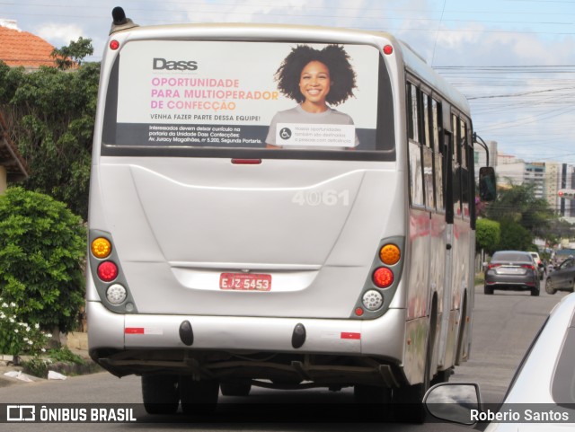 Viação Rosa Vitória da Conquista 4061 na cidade de Vitória da Conquista, Bahia, Brasil, por Roberio Santos. Número da foto: #13231870.