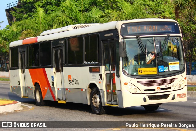 Viação Cidade do Aço RJ 174.171 na cidade de Volta Redonda, Rio de Janeiro, Brasil, por Paulo Henrique Pereira Borges. Número da foto: #13232882.
