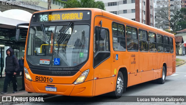 Transporte Coletivo Glória BI301 na cidade de Curitiba, Paraná, Brasil, por Lucas Weber Calizario. Número da foto: #13231840.