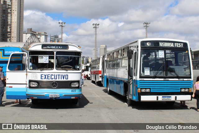 Ônibus Particulares 3544 na cidade de Barueri, São Paulo, Brasil, por Douglas Célio Brandao. Número da foto: #13234829.