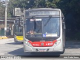 Express Transportes Urbanos Ltda 4 8197 na cidade de São Paulo, São Paulo, Brasil, por João Pedro Souza. Número da foto: #:id.