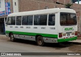 Holding Express A6I786 na cidade de Lurin, Lima, Lima Metropolitana, Peru, por Fabricio Cortez. Número da foto: #13232759.