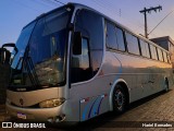 Ônibus Particulares 1500 na cidade de Patos de Minas, Minas Gerais, Brasil, por Hariel Bernades. Número da foto: #:id.