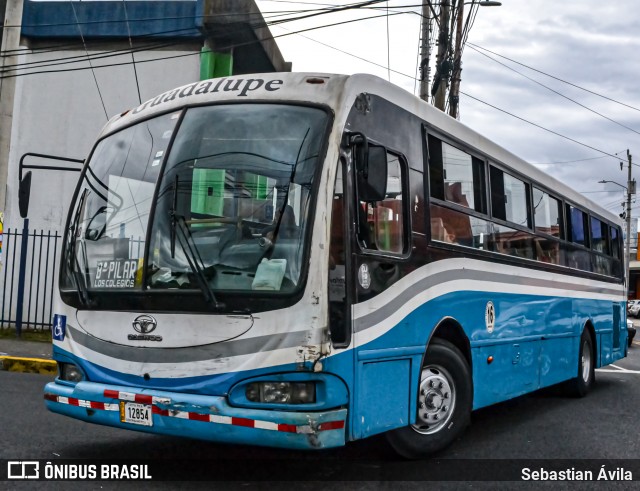 Buses Guadalupe 16 na cidade de Guadalupe, Goicoechea, San José, Costa Rica, por Sebastian Ávila. Número da foto: #13234961.