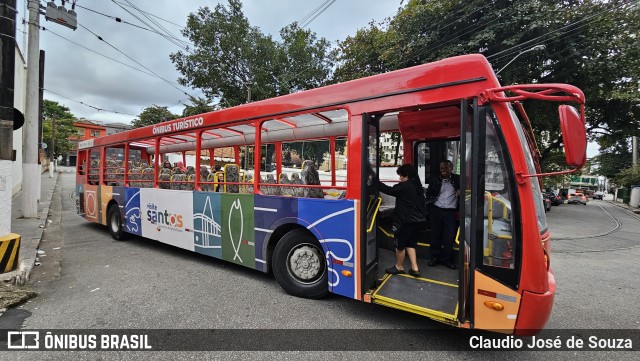 City Transporte Urbano Intermodal - Guarujá 500 na cidade de Santos, São Paulo, Brasil, por Claudio José de Souza. Número da foto: #13235434.