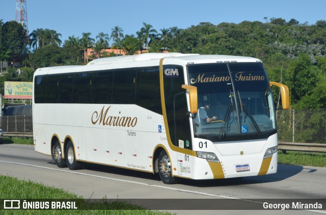 Mariano Turismo 01 na cidade de Santa Isabel, São Paulo, Brasil, por George Miranda. Número da foto: #13235924.