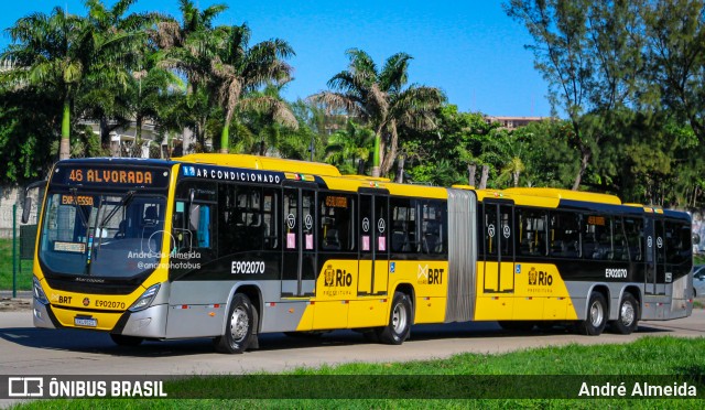 Mobi Rio E902070 na cidade de Rio de Janeiro, Rio de Janeiro, Brasil, por André Almeida. Número da foto: #13235749.