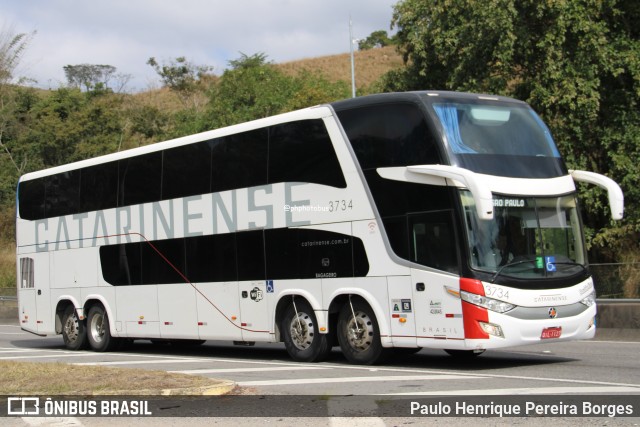 Auto Viação Catarinense 3734 na cidade de Piraí, Rio de Janeiro, Brasil, por Paulo Henrique Pereira Borges. Número da foto: #13236449.