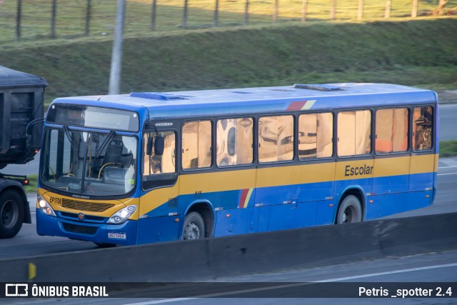 Expresso Presidente Getúlio EP1708 na cidade de Joinville, Santa Catarina, Brasil, por Petris _spotter 2.4. Número da foto: #13234910.
