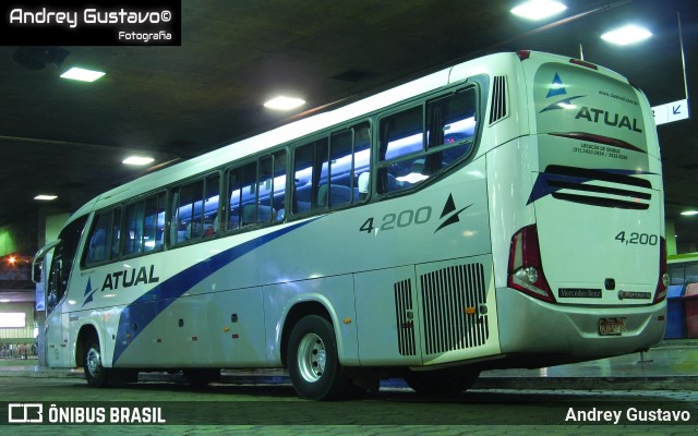 Cia Atual 4200 na cidade de Belo Horizonte, Minas Gerais, Brasil, por Andrey Gustavo. Número da foto: #13236749.