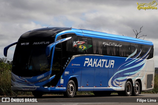 Pakatur 1980 na cidade de Jaguaquara, Bahia, Brasil, por Filipe Lima. Número da foto: #13236935.