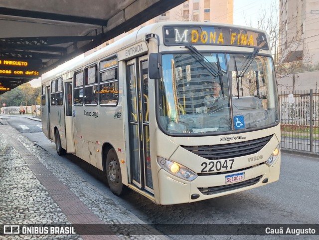Empresa de Ônibus Campo Largo 22047 na cidade de Curitiba, Paraná, Brasil, por Cauã Augusto. Número da foto: #13237632.