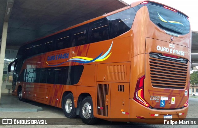 Viação Ouro e Prata T1004 na cidade de Bagé, Rio Grande do Sul, Brasil, por Felipe Martins. Número da foto: #13235556.