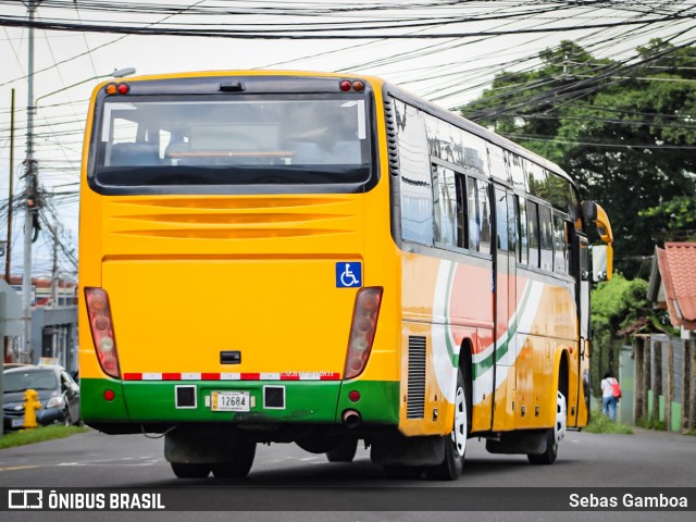 Autotransportes San José San Juan de Tobosi Sur 00 na cidade de San Rafael Arriba, Desamparados, San José, Costa Rica, por Sebas Gamboa. Número da foto: #13238953.