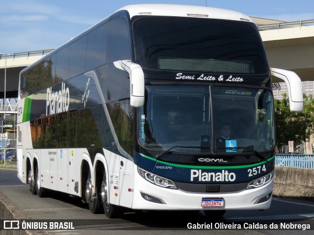Planalto Transportes 2574 na cidade de Campinas, São Paulo, Brasil, por Gabriel Oliveira Caldas da Nobrega. Número da foto: #13238794.
