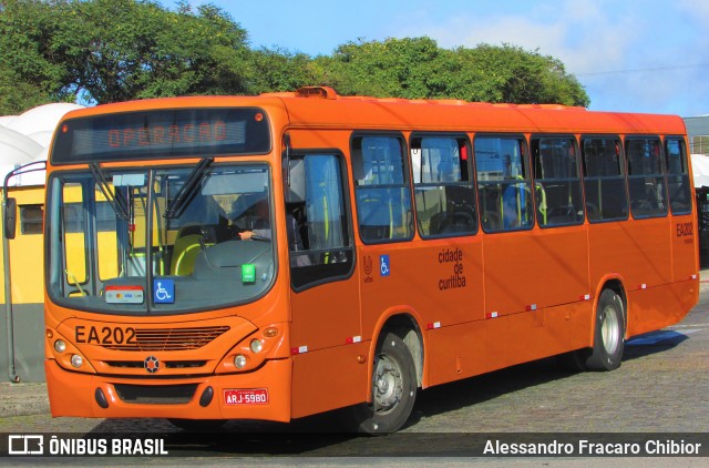 Auto Viação São José dos Pinhais EA202 na cidade de Curitiba, Paraná, Brasil, por Alessandro Fracaro Chibior. Número da foto: #13238511.