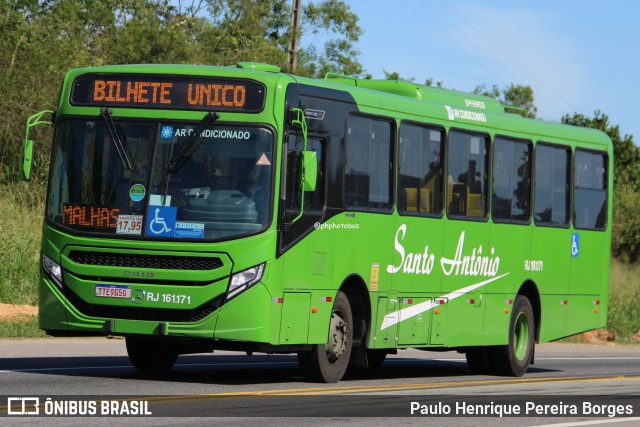 Transportes Santo Antônio RJ 161.171 na cidade de Magé, Rio de Janeiro, Brasil, por Paulo Henrique Pereira Borges. Número da foto: #13239861.