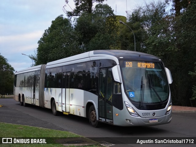 VISAC Viação Santa Clara 12001 na cidade de Foz do Iguaçu, Paraná, Brasil, por Agustin SanCristobal1712. Número da foto: #13238864.