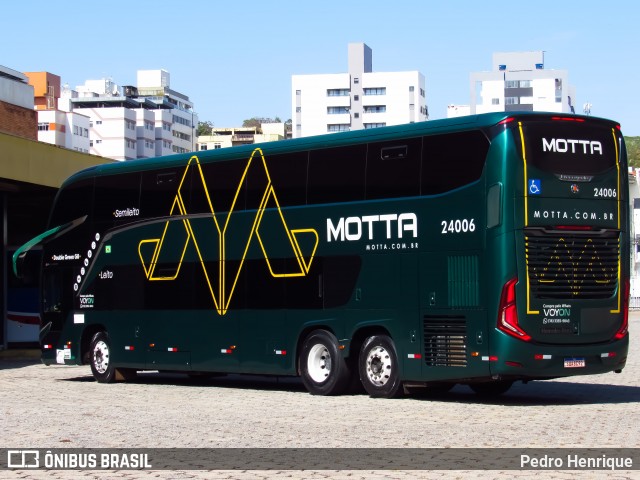 Viação Motta 24006 na cidade de Divinópolis, Minas Gerais, Brasil, por Pedro Henrique. Número da foto: #13240445.