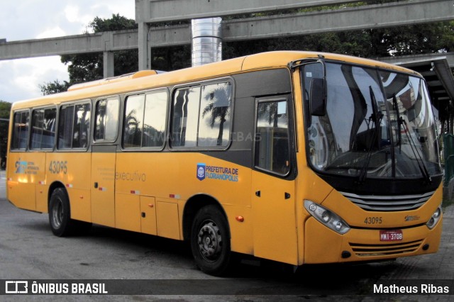 Insular Transportes Coletivos 43095 na cidade de Florianópolis, Santa Catarina, Brasil, por Matheus Ribas. Número da foto: #13240432.
