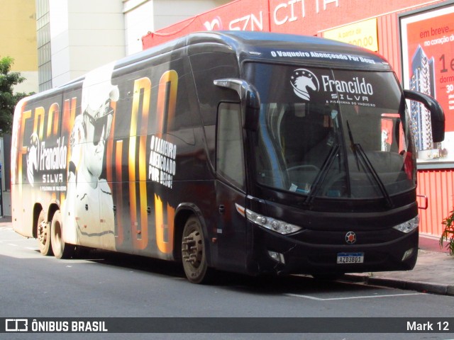 Francildo Silva 3B01 na cidade de São Paulo, São Paulo, Brasil, por Mark 12. Número da foto: #13239214.