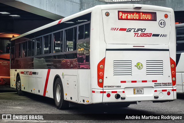 TUASA - Transportes Unidos Alajuelenses 41 na cidade de Hospital, San José, San José, Costa Rica, por Andrés Martínez Rodríguez. Número da foto: #13239725.