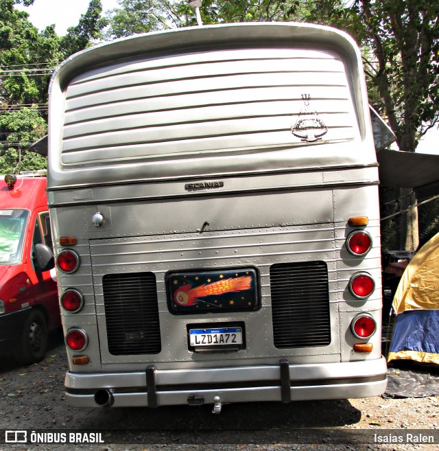 Motorhomes 1072 na cidade de Aparecida, São Paulo, Brasil, por Isaias Ralen. Número da foto: #13243411.