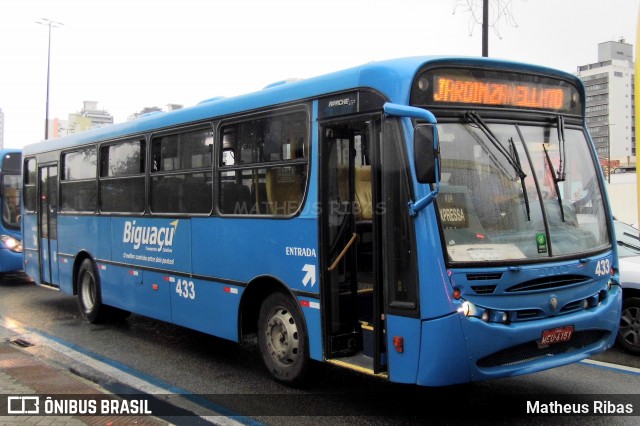 Biguaçu Transportes Coletivos Administração e Participação 433 na cidade de Florianópolis, Santa Catarina, Brasil, por Matheus Ribas. Número da foto: #13243527.