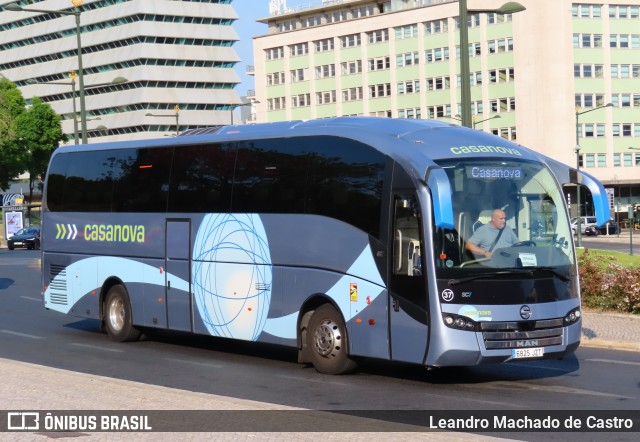 Autocares Casanova 37 na cidade de Lisbon, Lisbon, Portugal, por Leandro Machado de Castro. Número da foto: #13241605.